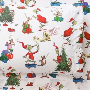 Pottery Barn Kids Cotton Grinch sheets
